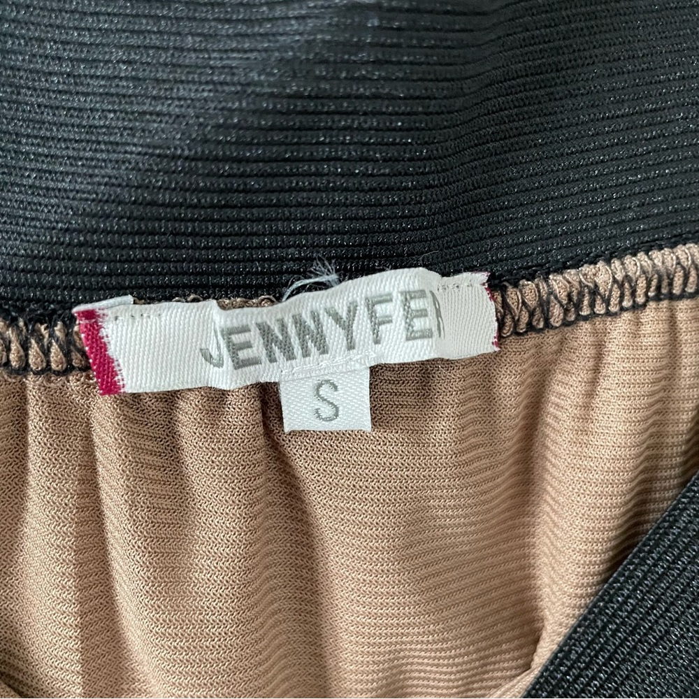 Jennyfer Ruffle Mini Skirt - Picture 3 of 5